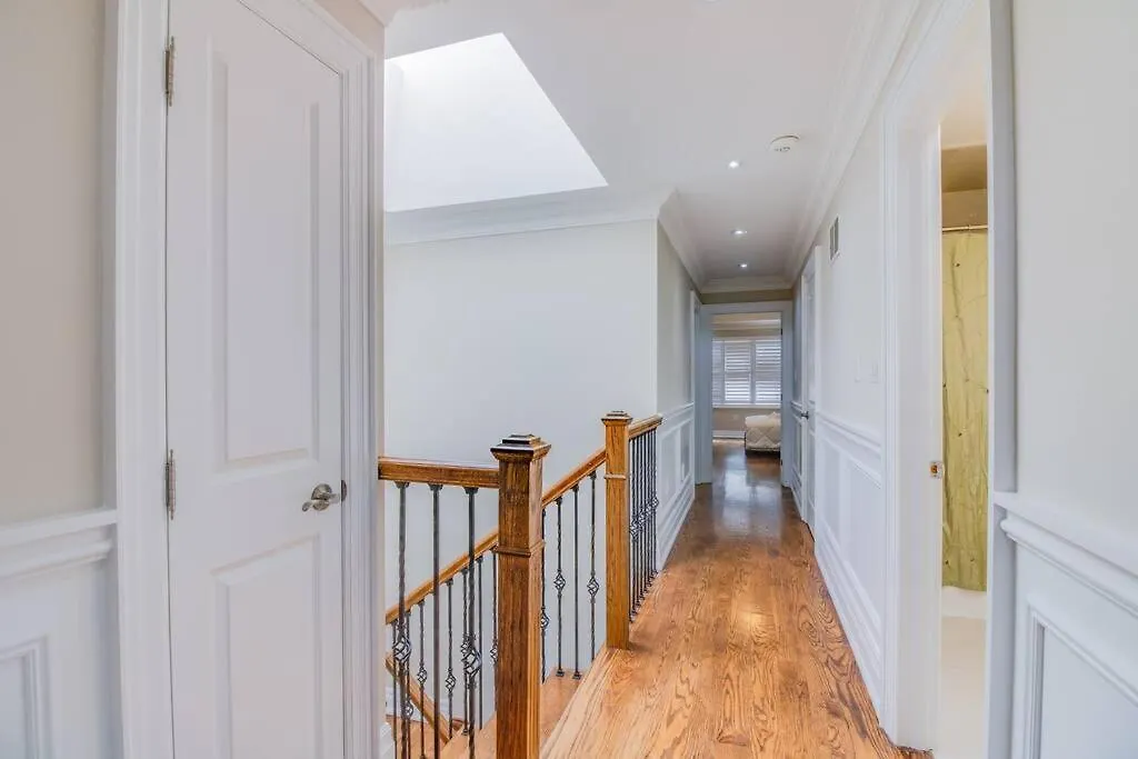 Luxury House, 25 Minutes To Toronto Downtown Canada